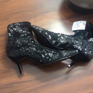 ZARA Black ankle boot BNWT